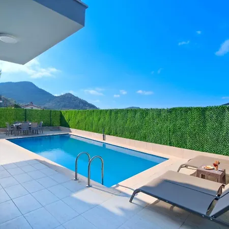 Simge 1 Lägenhet Fethiye