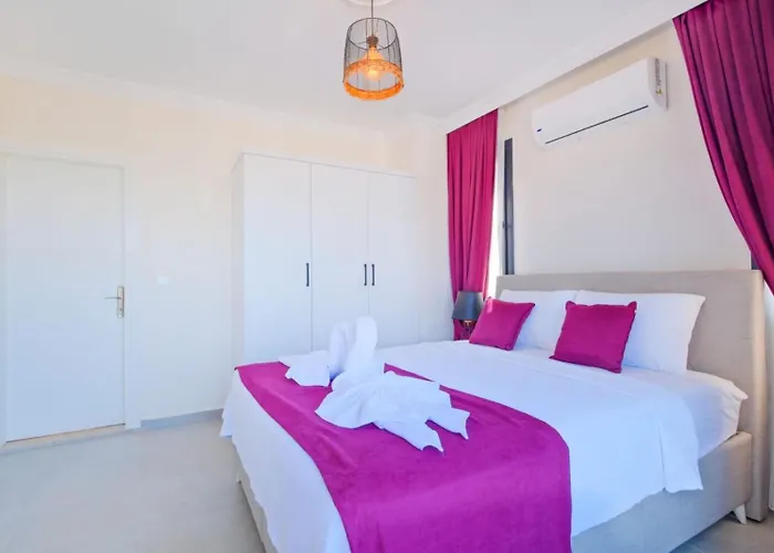 Simge 1 פאטהיה